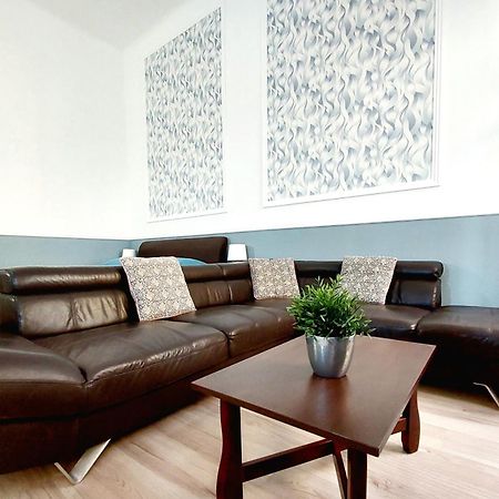 Eoetvoes Apartman Будапеща Екстериор снимка